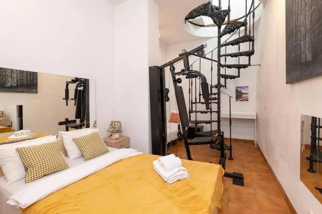 Cozy 3 Story House In Old Town Apartment Tallinn Exterior photo